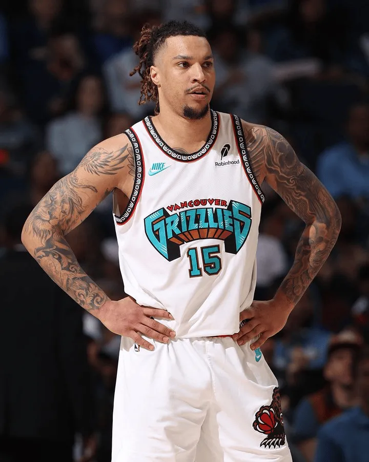 华体会-SLAM悼念克拉克：向布兰登家人以及灰熊致以最诚挚的慰问